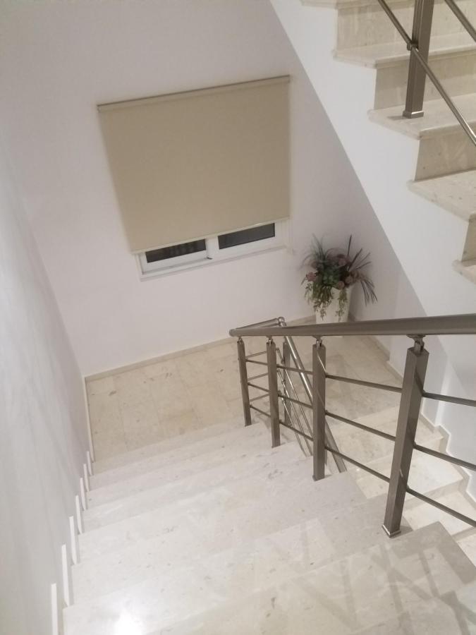 Dani'S Apartments Sarandë Esterno foto