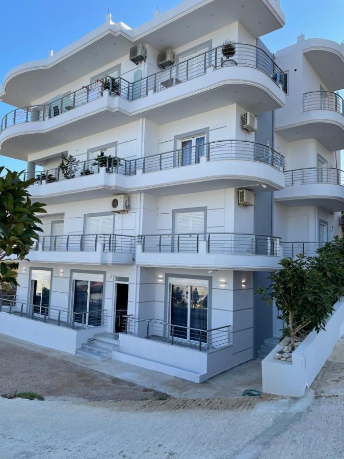 Dani'S Apartments Sarandë Esterno foto