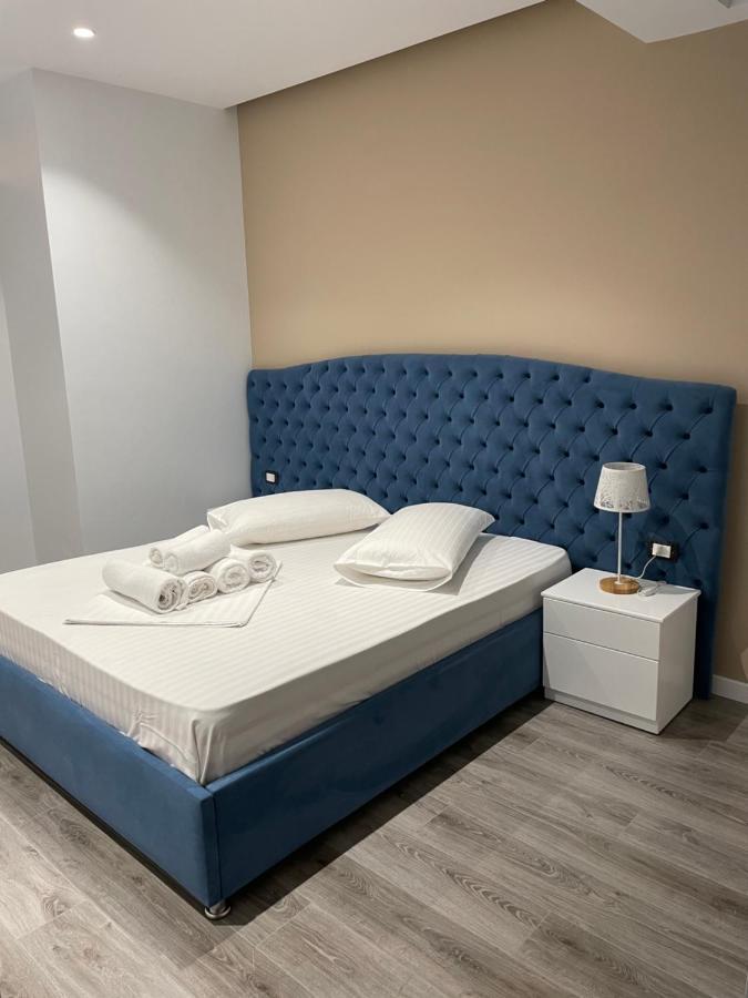 Dani'S Apartments Sarandë Esterno foto